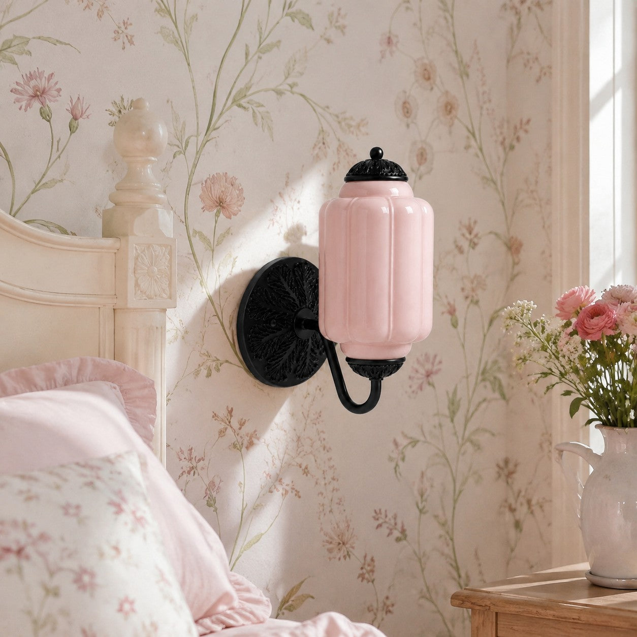 Vintage Milk Glass Sconce - Bedside Cream Eloise Wall Sconce