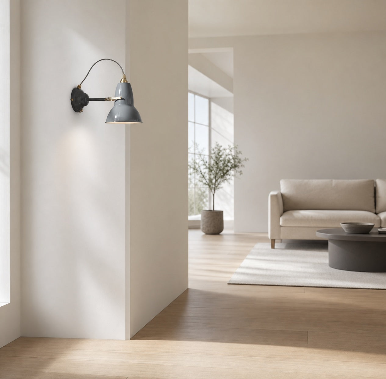 Vintage Adjustable Compact Wall Sconce for Living Room