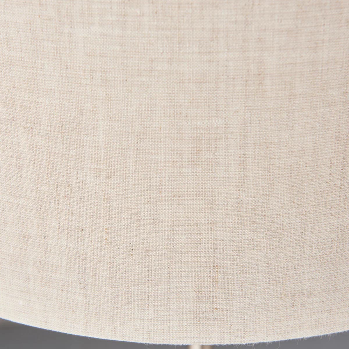 Tela 1‑Light and 3‑Light Table Lamp – Modern Linen & Metal for Bedside or Living Room