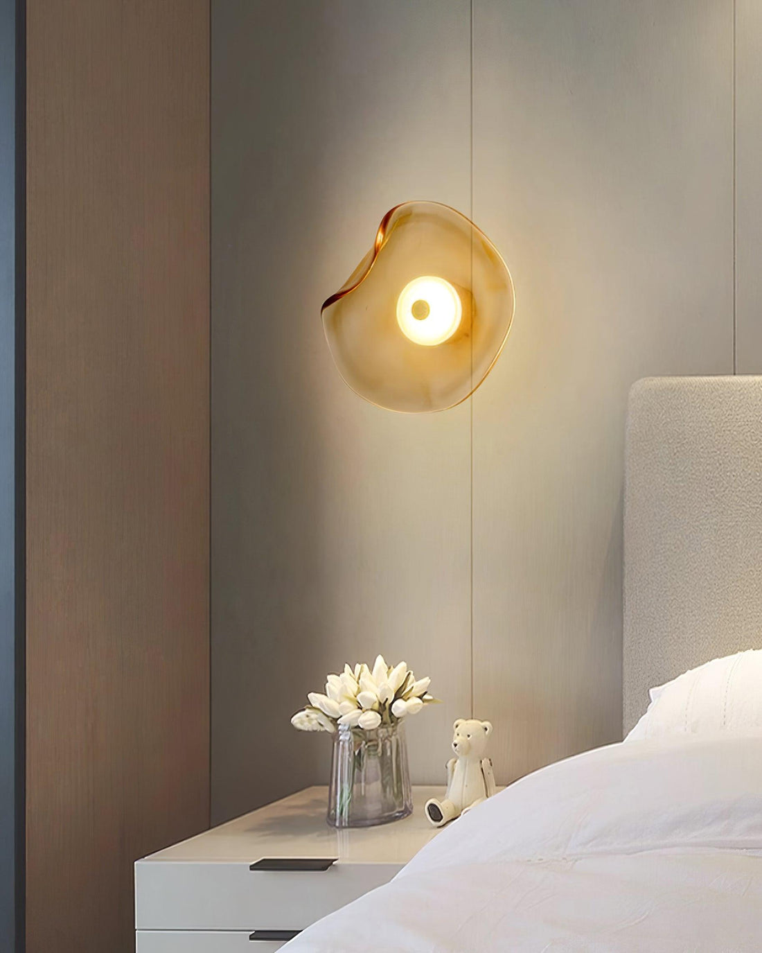 Petal Glass Wall Sconce