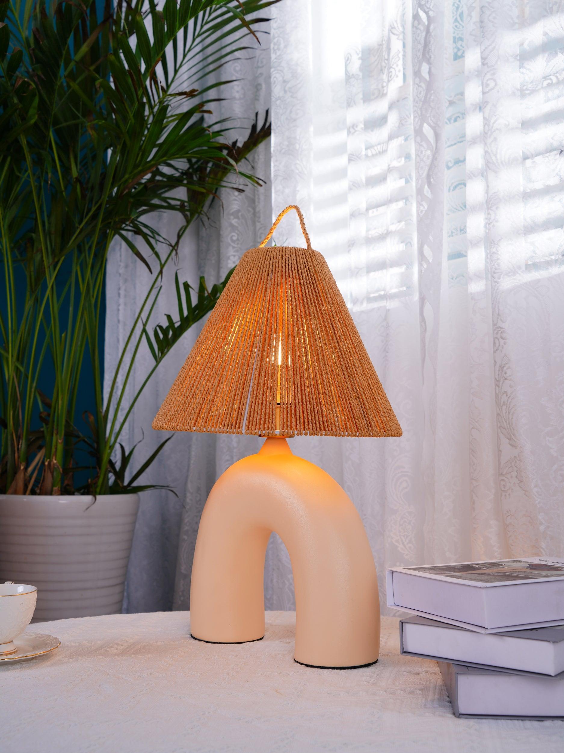 Arch - Shaped Straw Hat Table Lamp