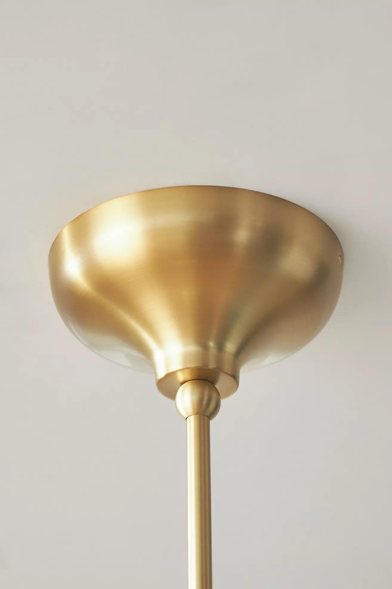 Rayla Retro Brass Scalloped Shade Pendant Lamp – Perfect for Living Rooms and Cafes