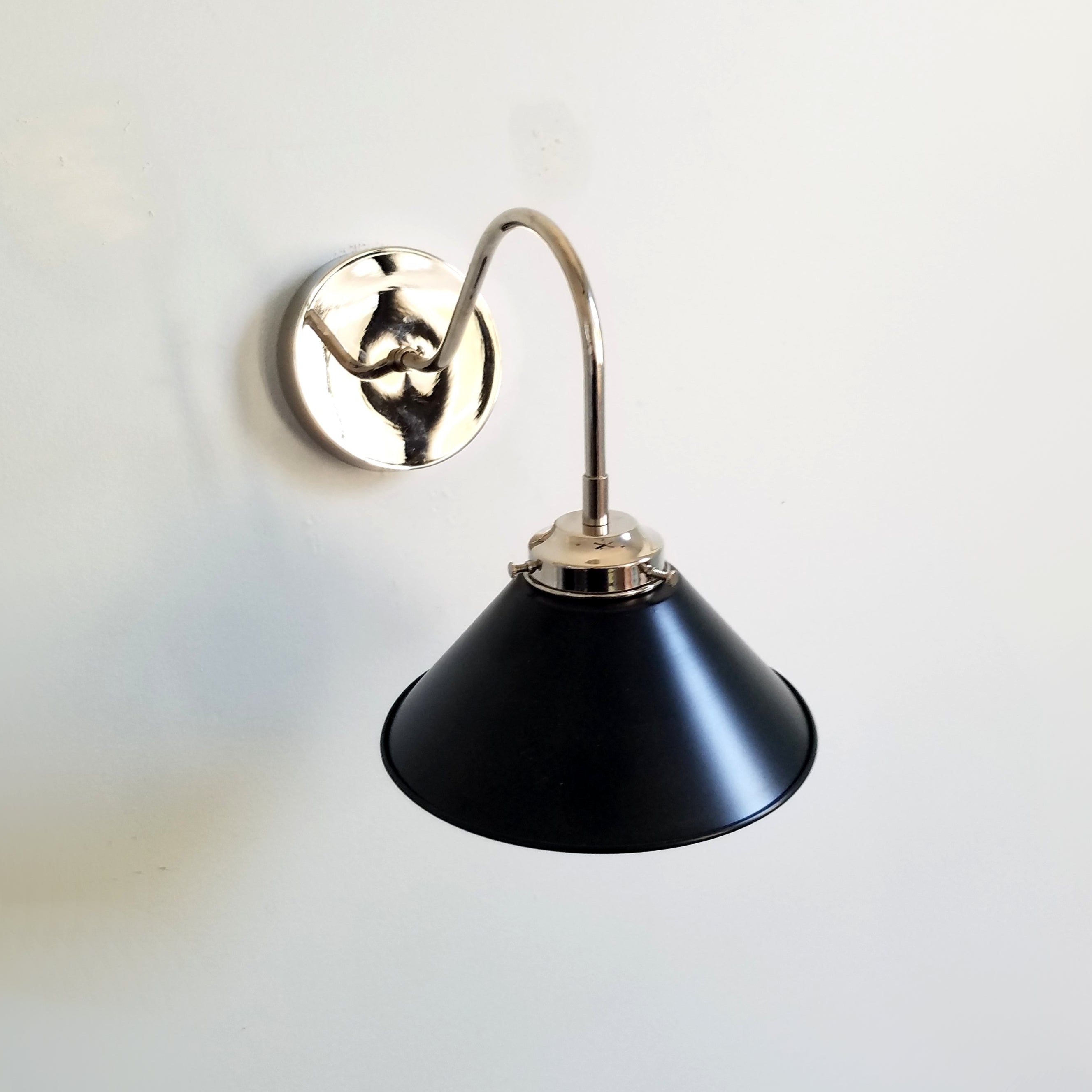 Curved Arm Wall Sconce - Accent Lighting For Bedroom & Hallway