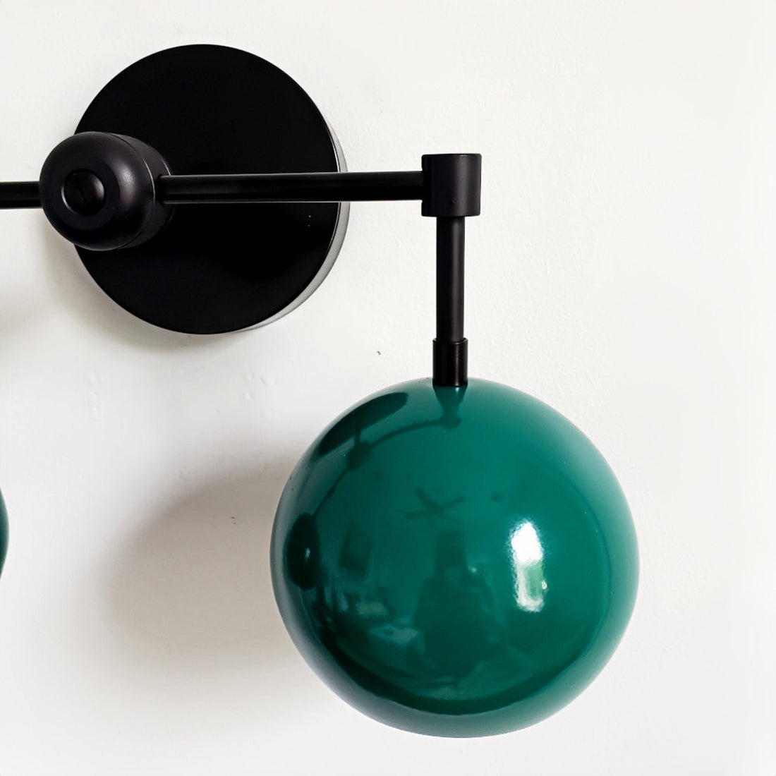 Spring Green Shades Loa Sconce - Double Bubble Pop Vanity Wall Light