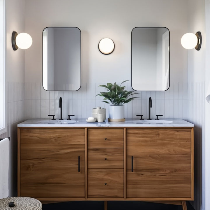 Brelia 1-Light Sconce - Minimalist Wall Light for Modern Home Décor