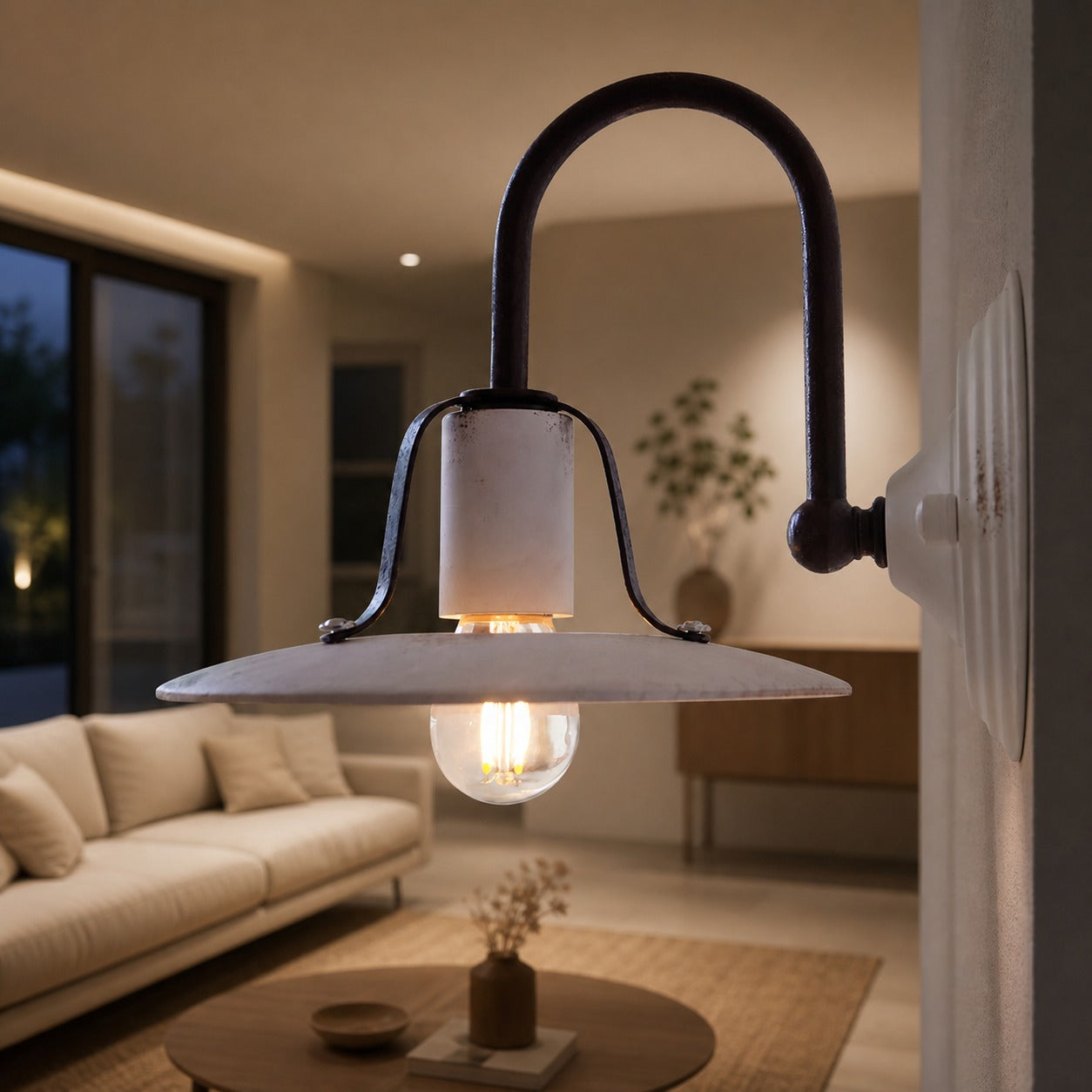 Potenza Wall Lamp