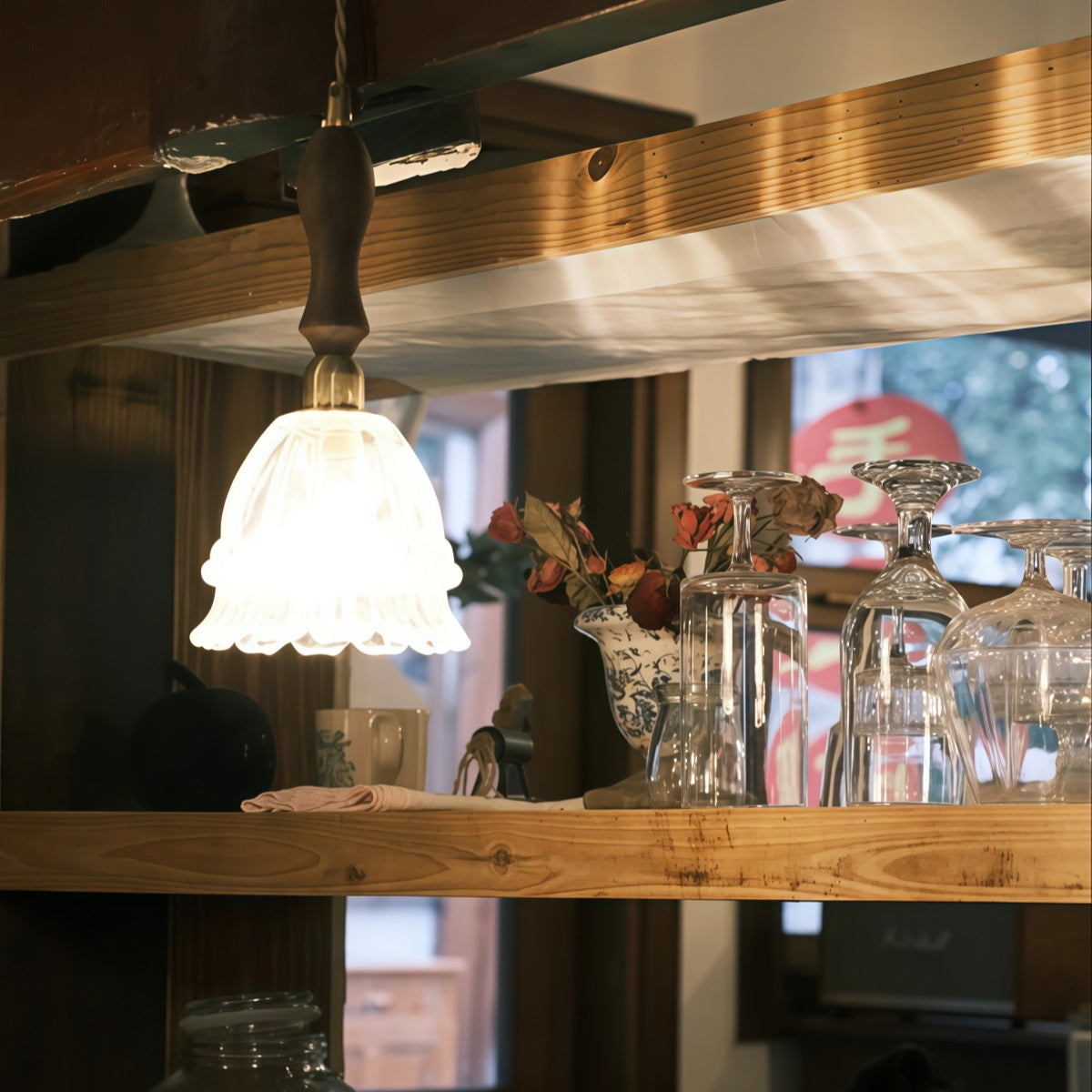 Jellyfish Flower Glass Pendant Light – Walnut & Antique Brass Style