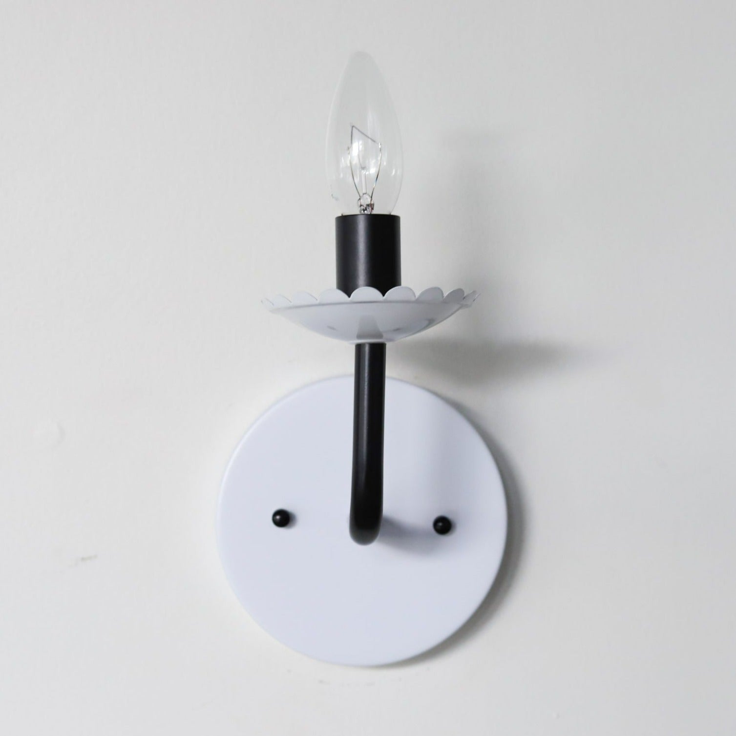 Decorative Wall Sconce Lighting - Retro Minimalist Style for Any Room