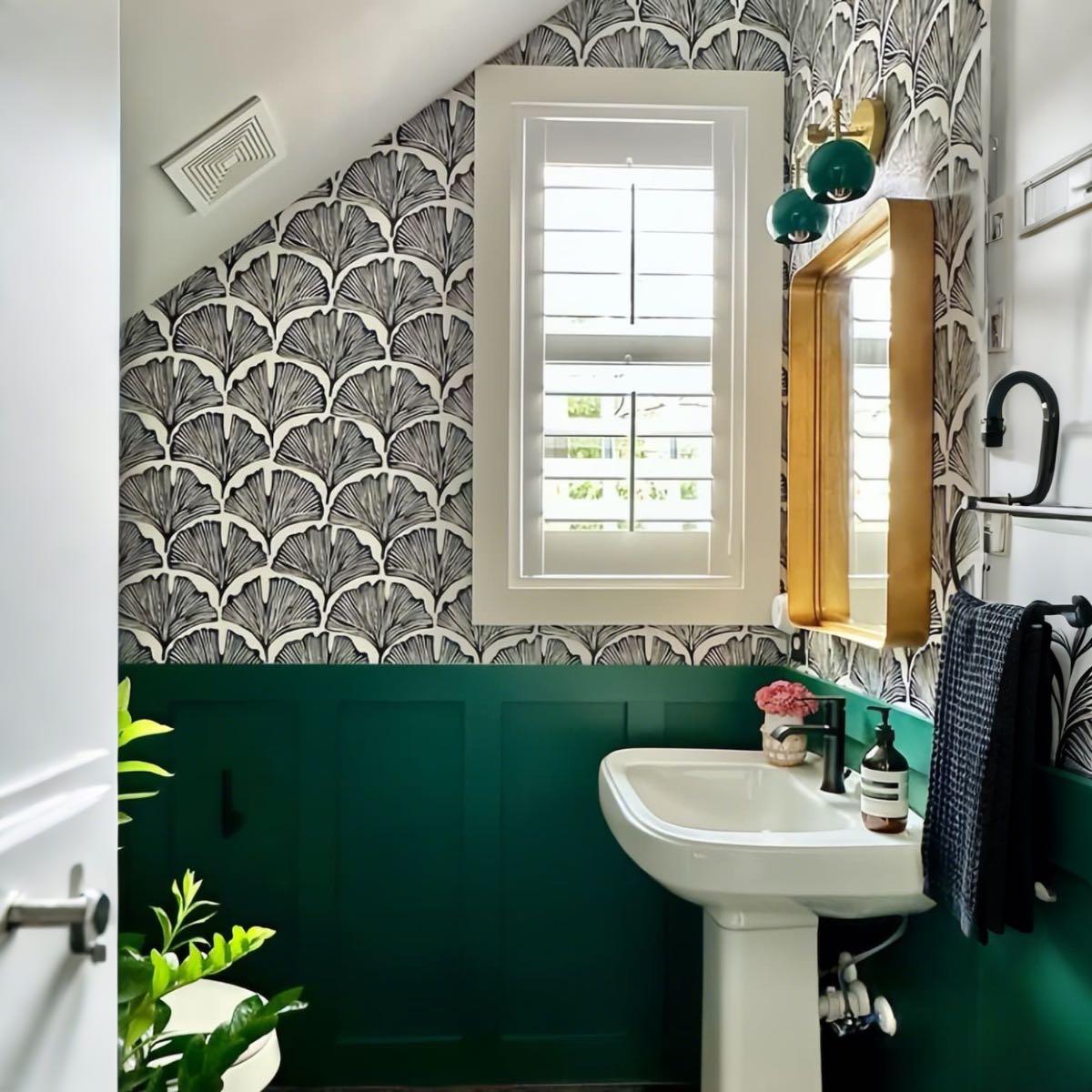 Spring Green Shades Sconce - Double Bubble Pop Vanity Wall Light