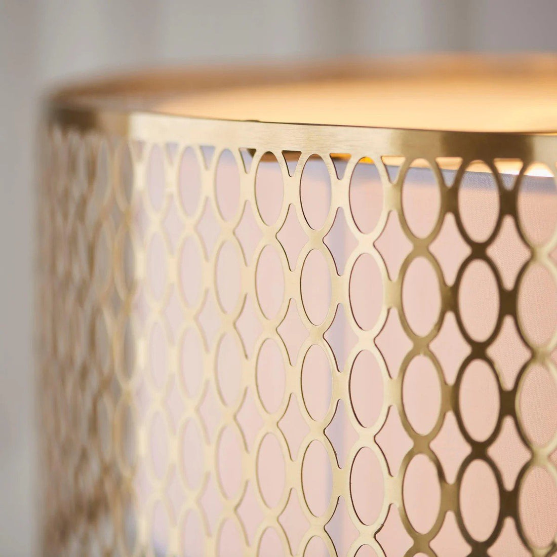 Liorin Geometric Pendant Lamp – Modern Fretwork Metal and Fabric Shade Pendant for Interiors