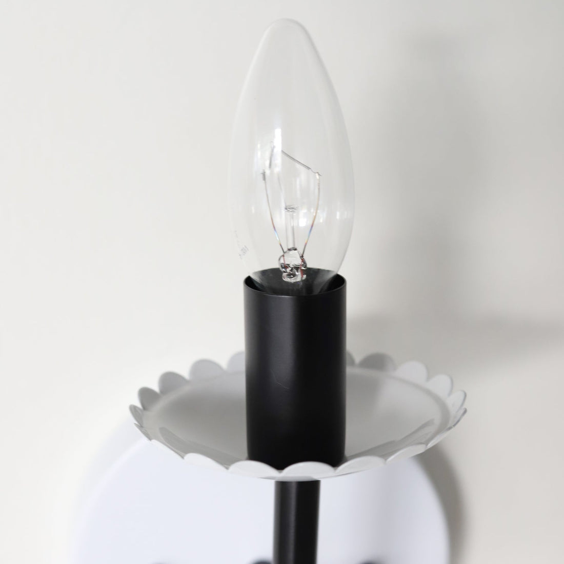 Decorative Wall Sconce Lighting - Retro Minimalist Style for Any Room
