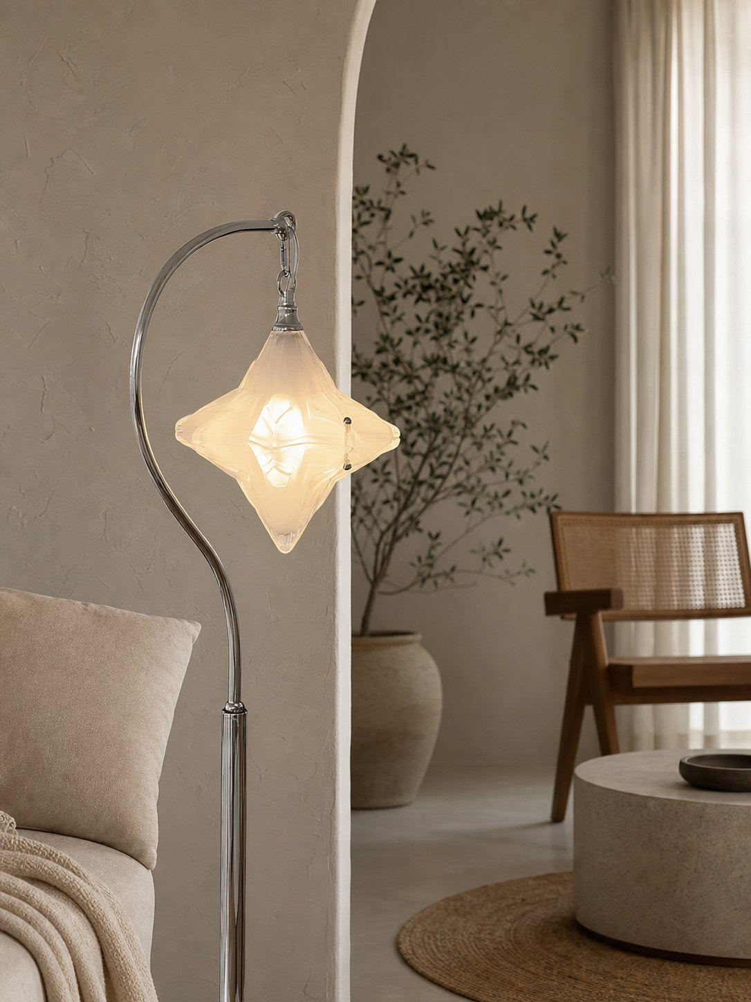Art Deco Star Floor Lamp – Modern Standing Lamp for Living Spaces –  Astris Orion