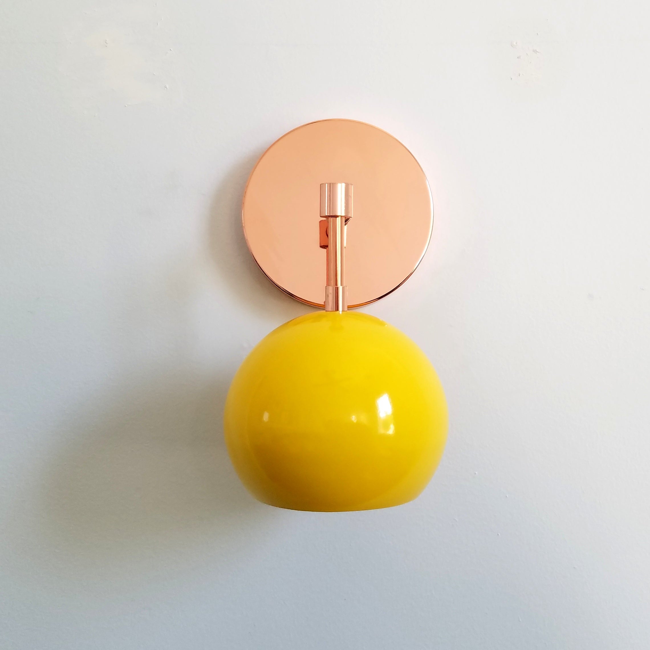 Accent Lighting Globe Wall Sconce in Sunshine Yellow