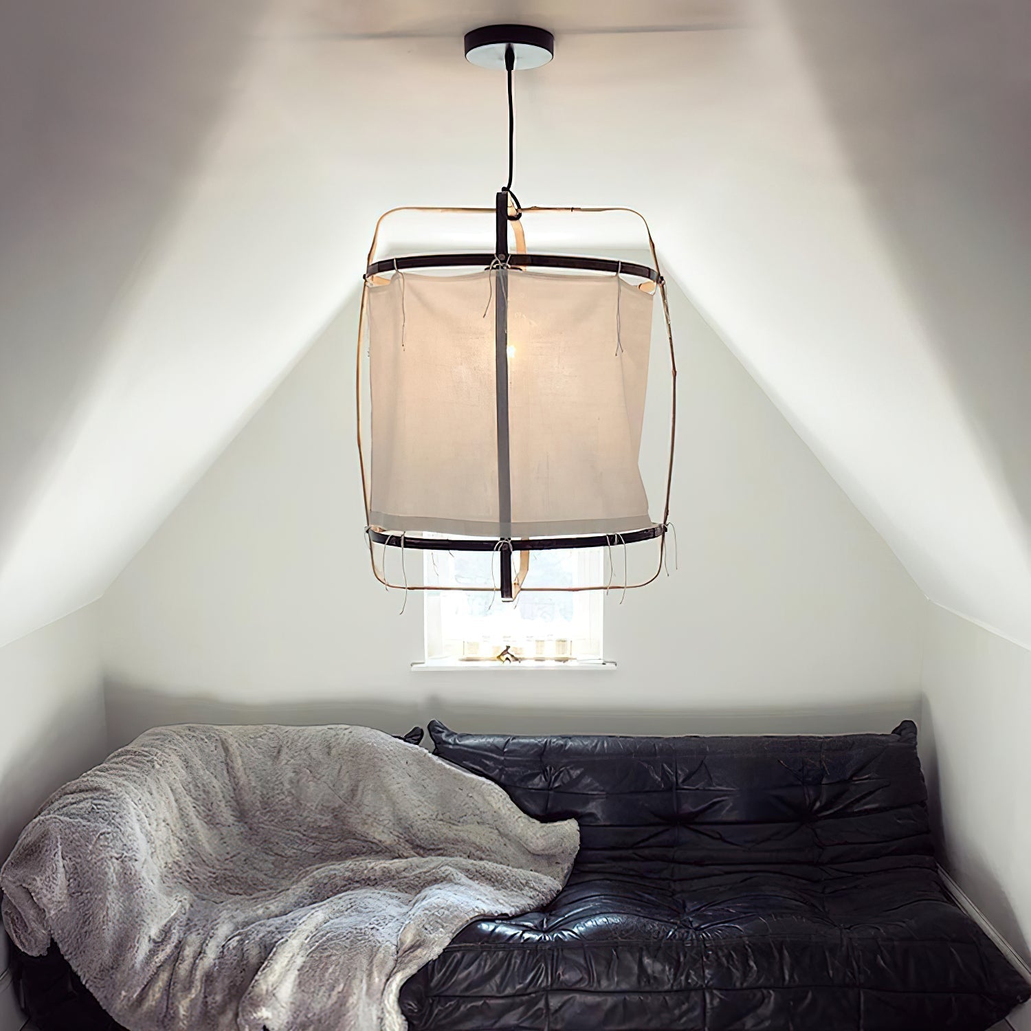 Straight Hollow Tulle Pendant Lighting