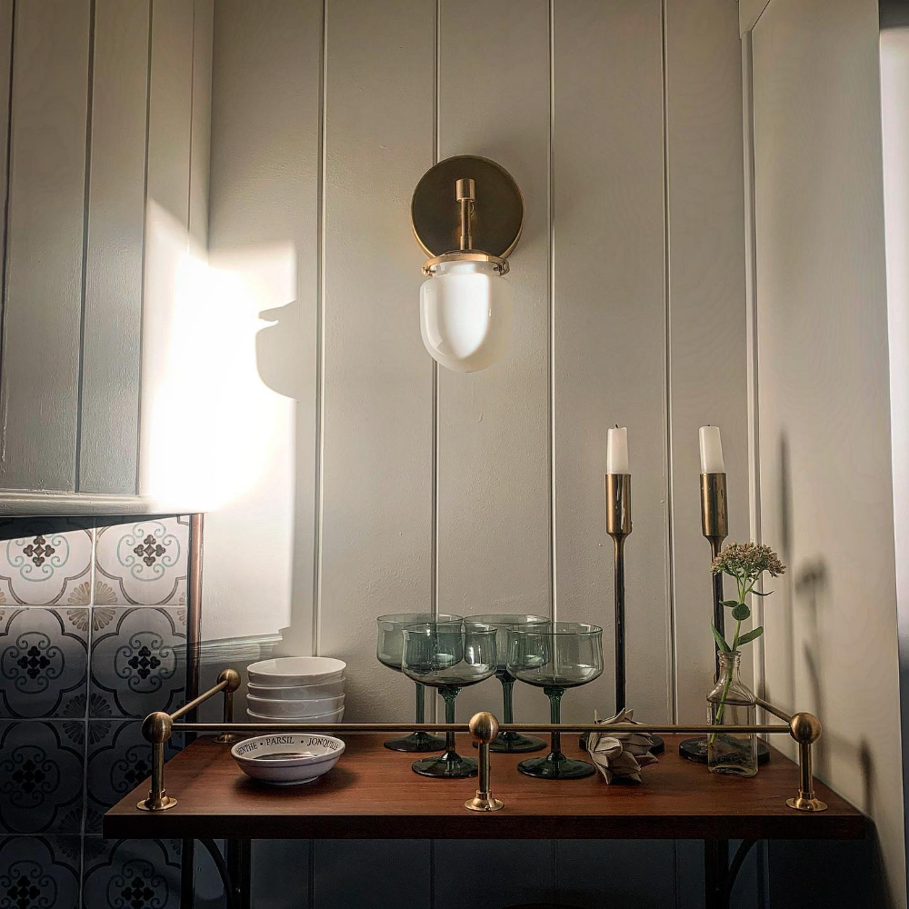 Modern Nautical Design Single Light Wall Sconce