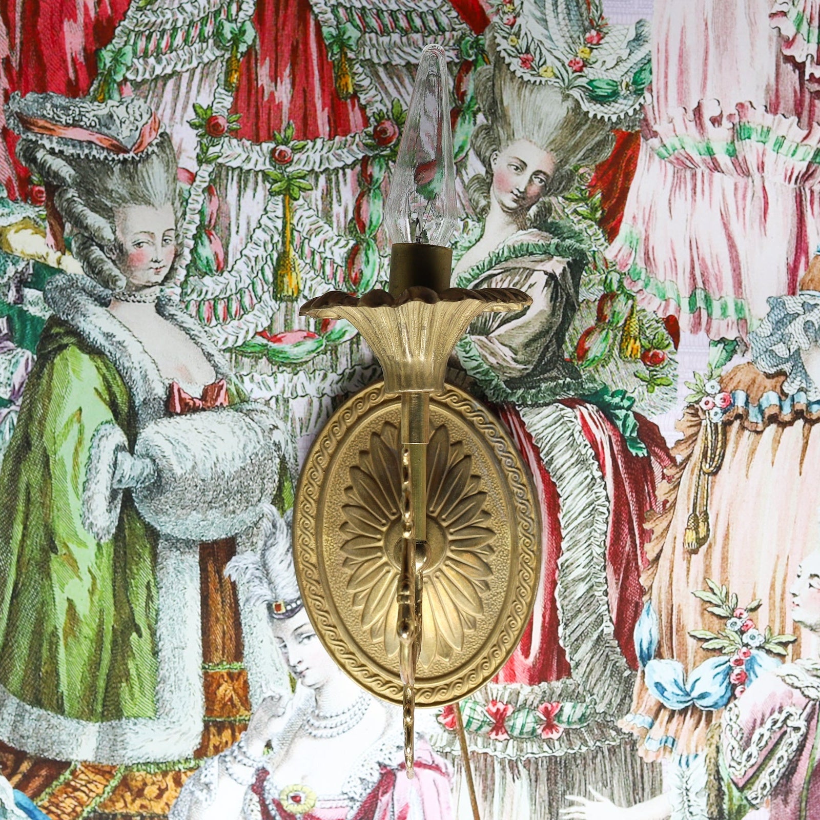 Victorian Inspired Brass Sconce Wall Light - Floral Cup & Leaf Arm Accent