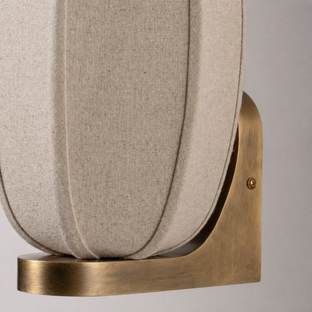 Loomis Wall Light with Art‑Deco Linen Shade Modern Wall Sconce for Living Room and Hallway