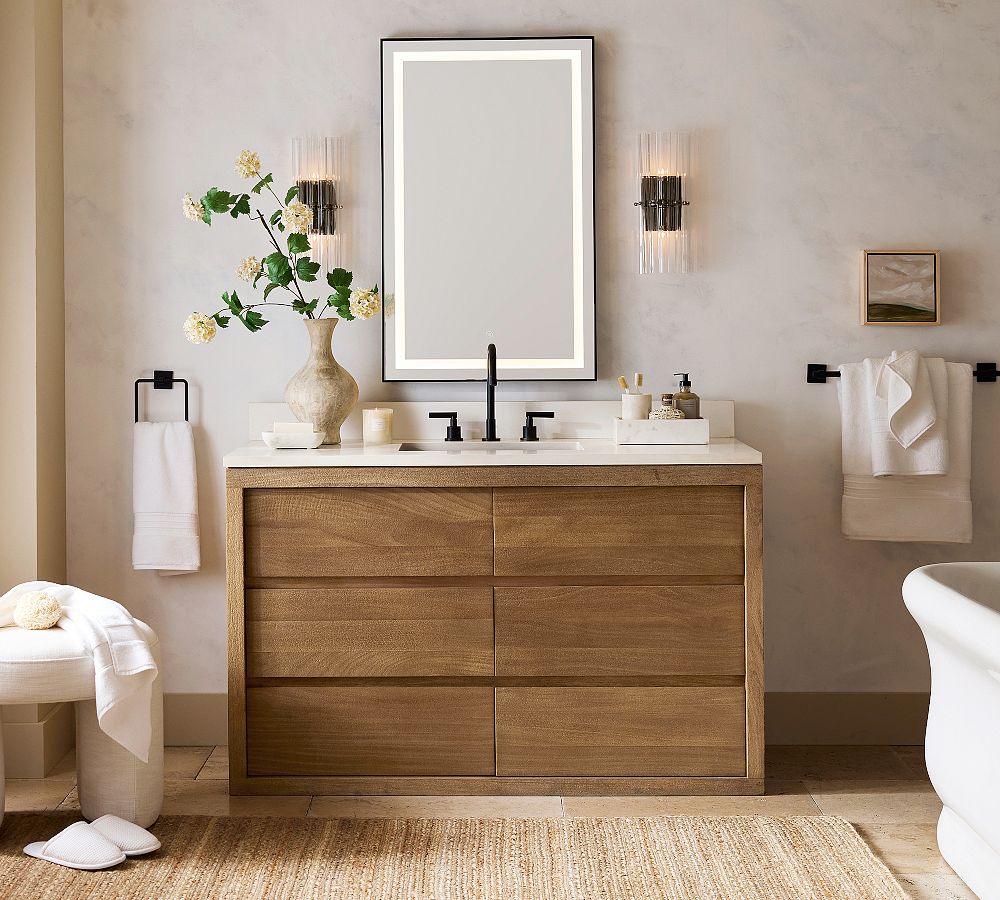 Lumora Crystal Wall Sconce – Elegant Lighting for Hallway & Bedroom