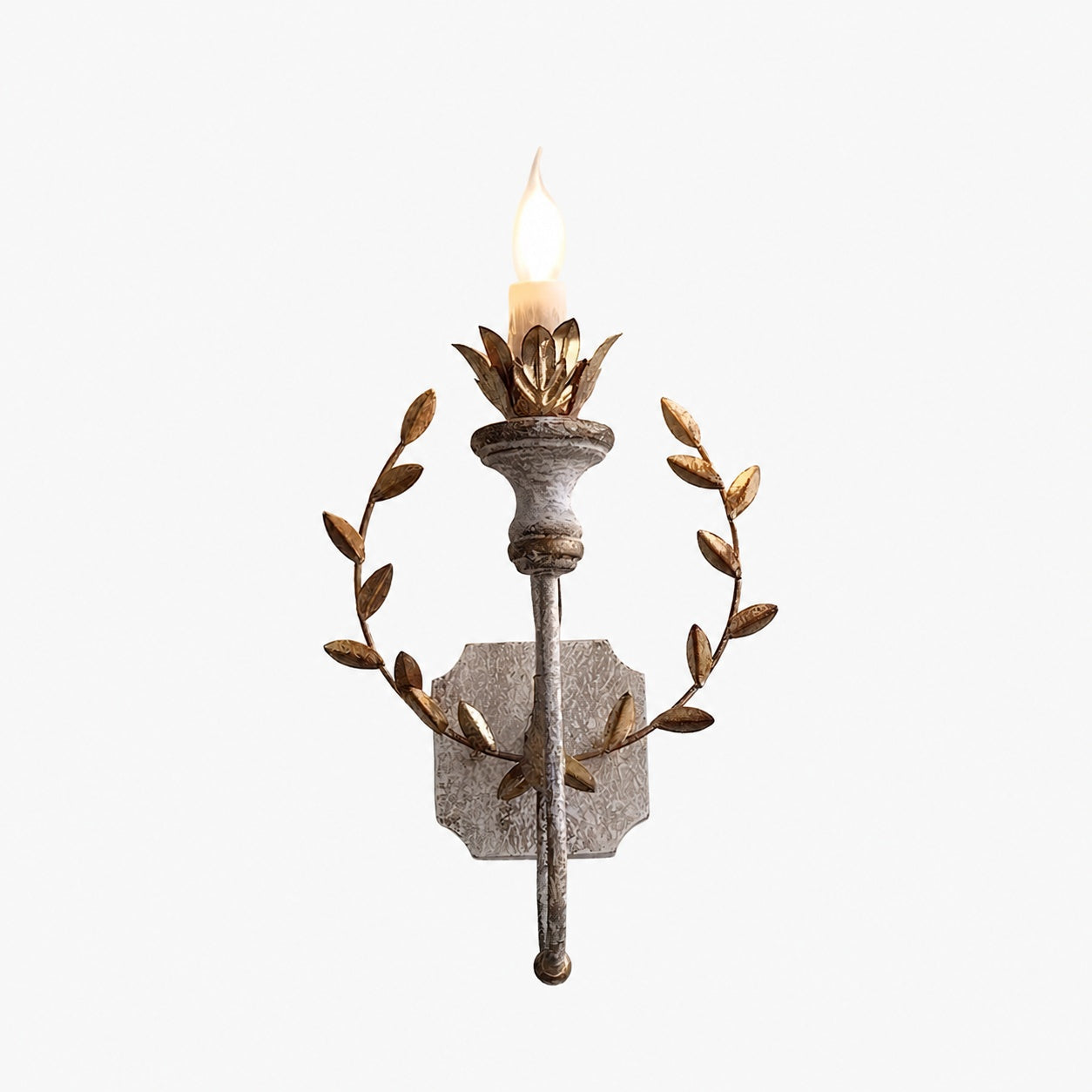 Cumiers Wall Lamp
