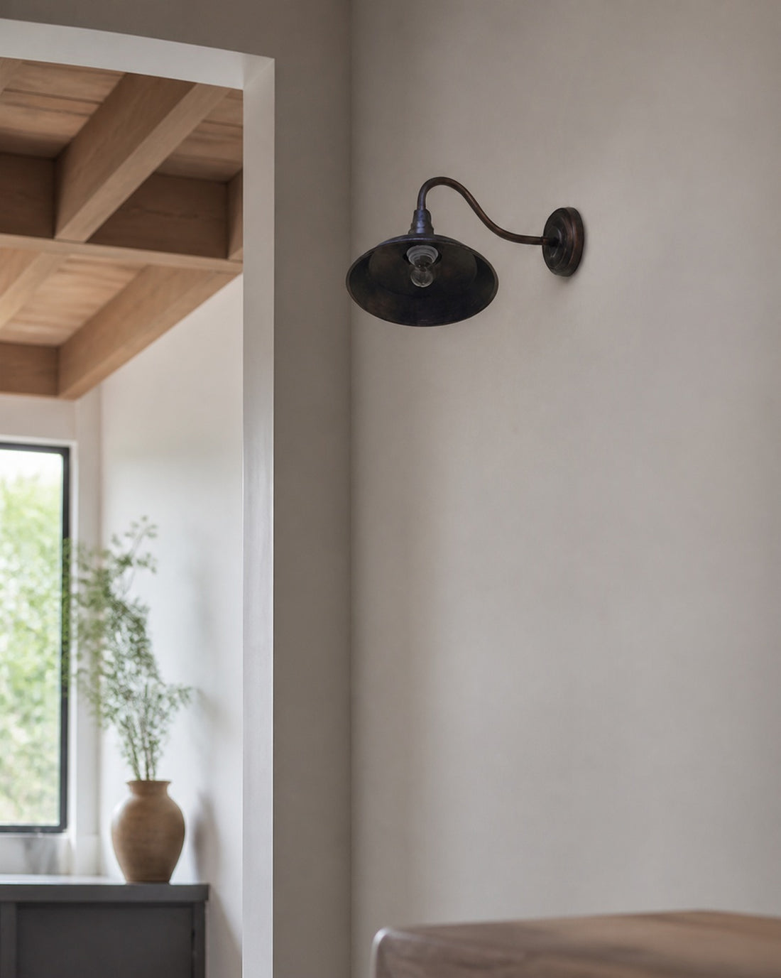 Velara Retro Vintage Wall Mounted Lamp