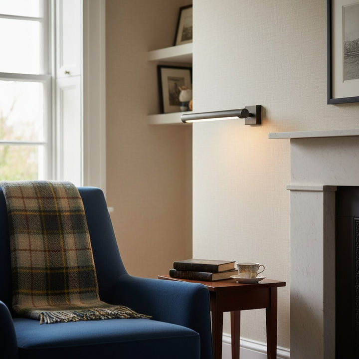 Zorv Sleek Picture Light – Ribbed Metal Frame Wall Light for Art or Photo Display