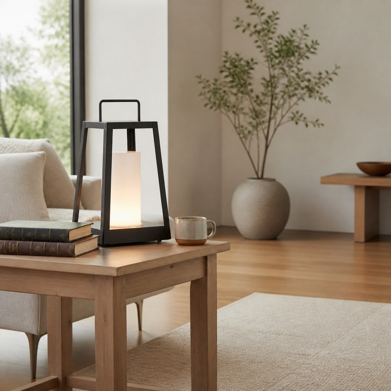 Ambulux Outdoor Portable Lamp - Compact Lantern Aesthetic for Camping or Dining