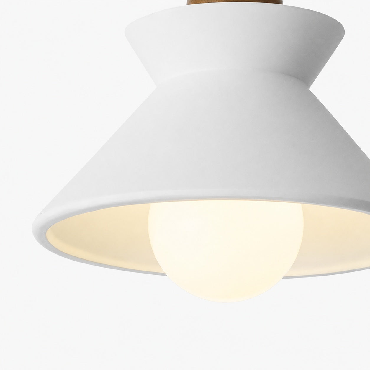 Halotaper Minimalist Tapered Pendant Lamp – Contemporary Decorative Lighting for Home