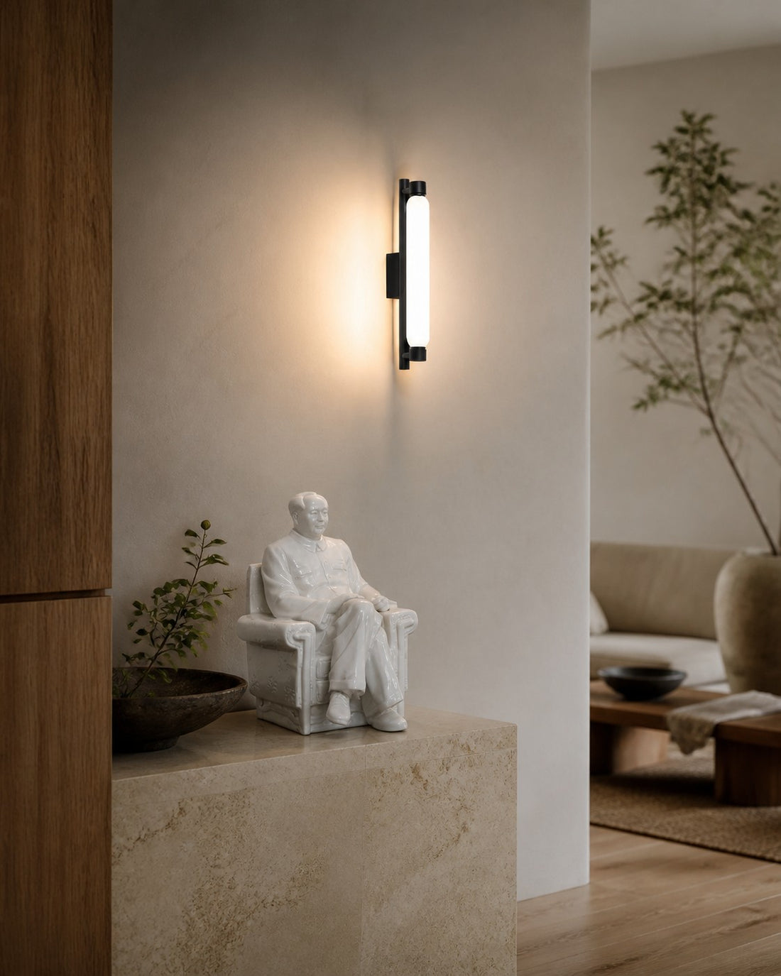 La Roche Wall Lamp