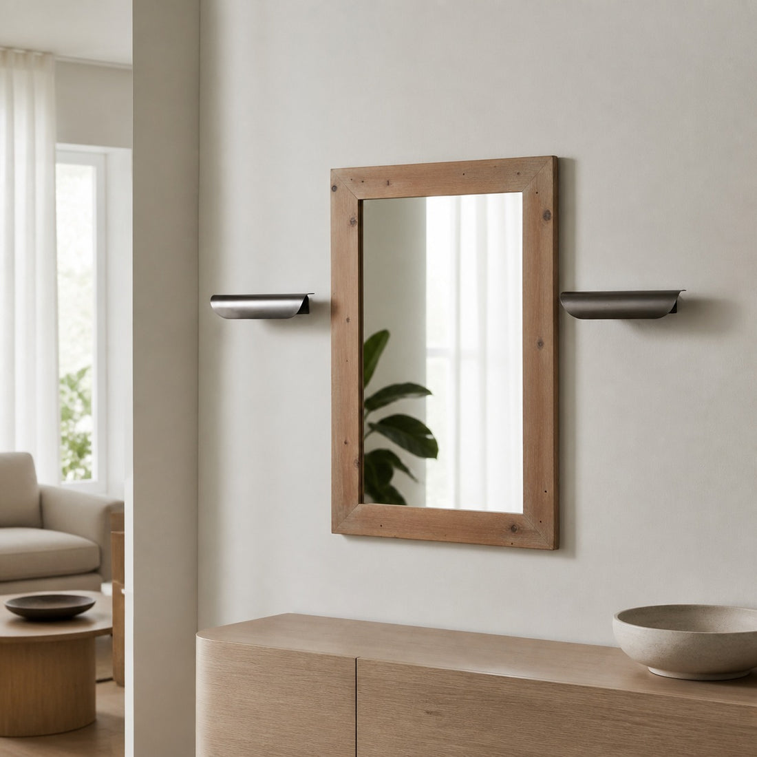 Hidra Modern Metal Wall Sconce – Minimalist Down-Light Sconce for Modern Homes