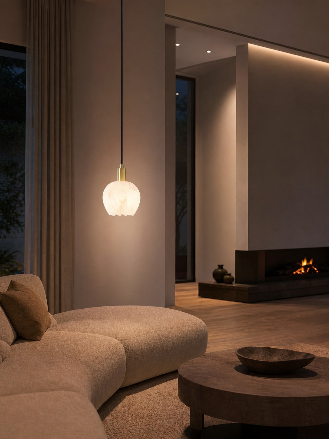 Lilin Alabaster Pendant Light