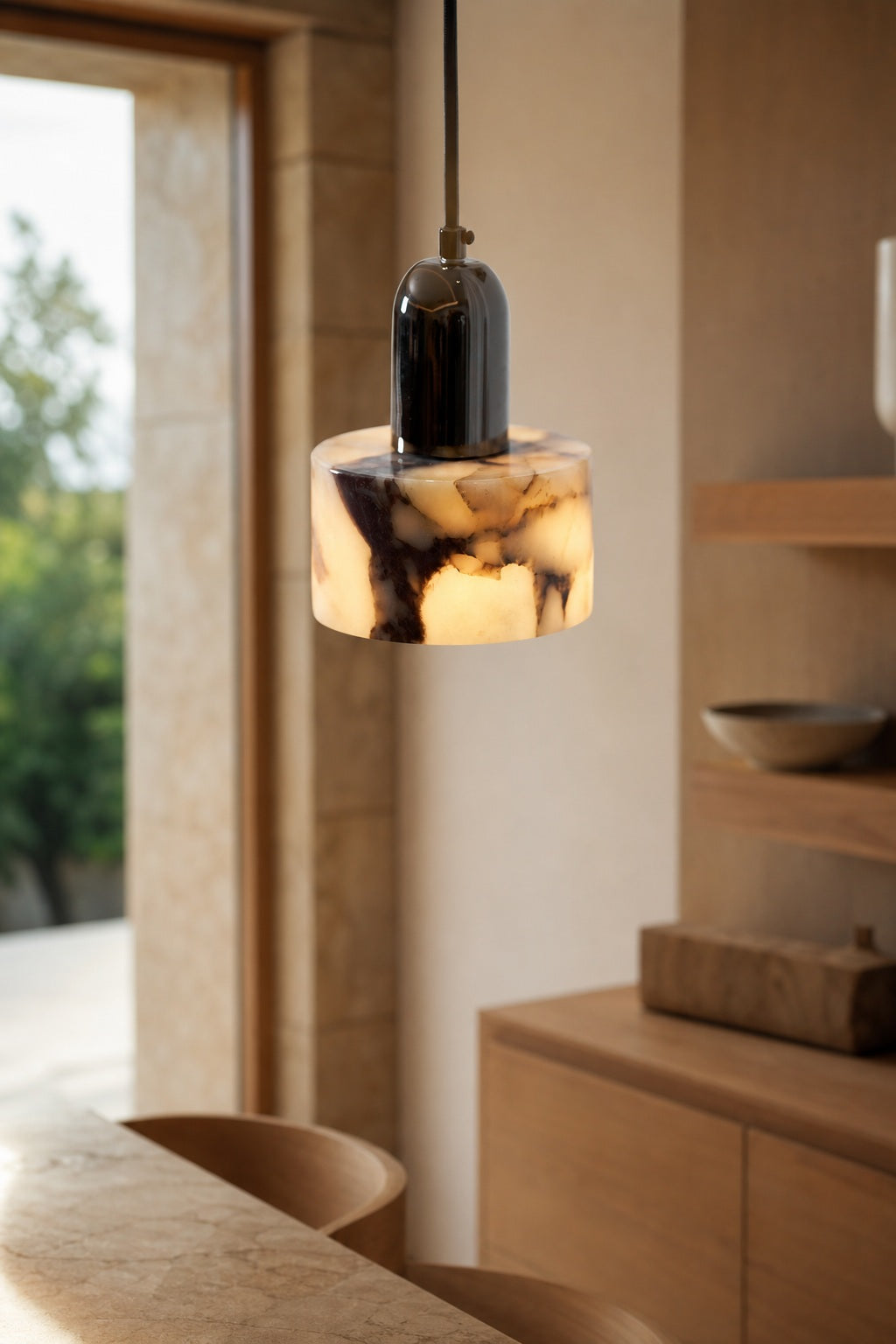 Dekum Marble Pendant Lamp