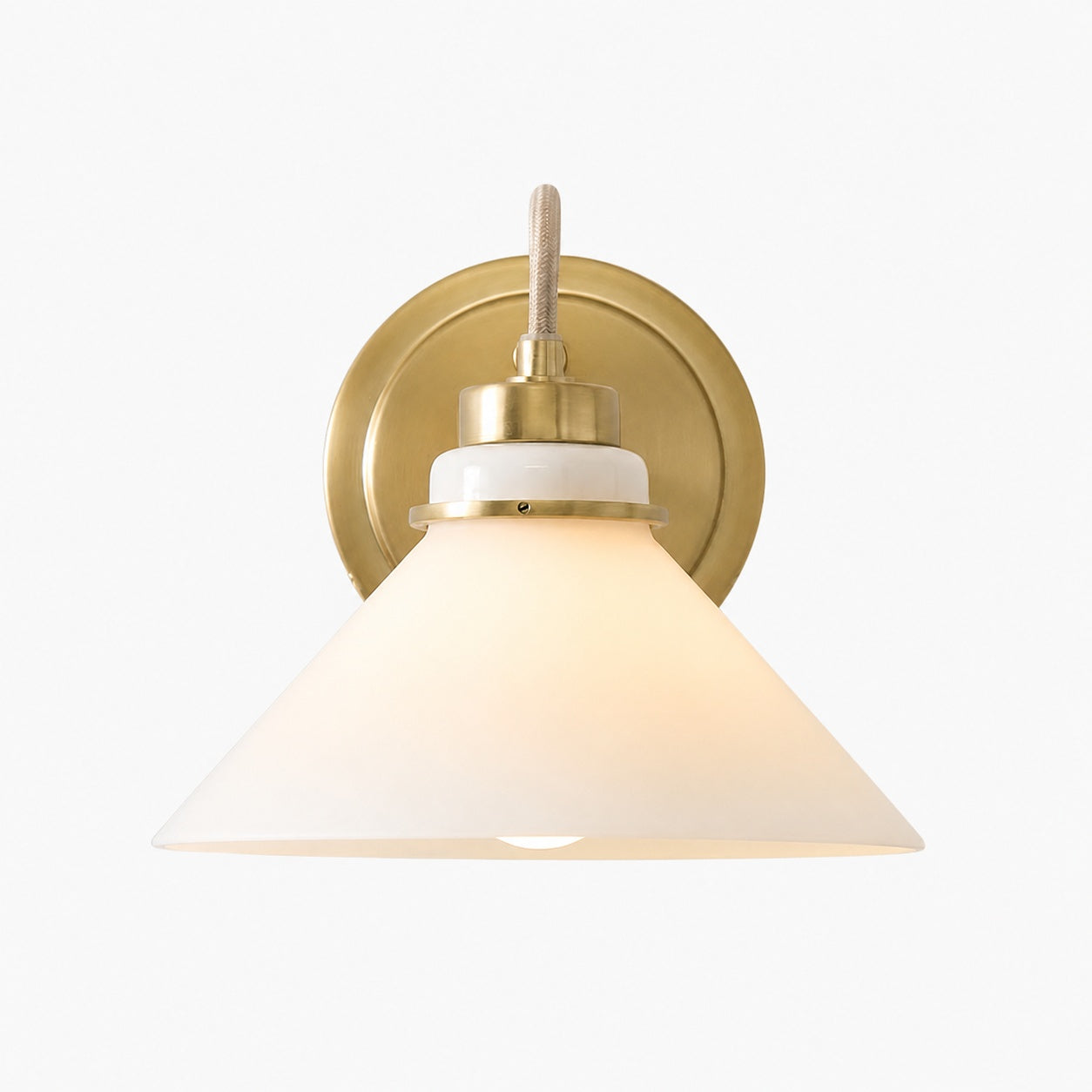 Aurenza Sconce – Farmhouse Wall Light with Metal Accents for Cozy Spaces