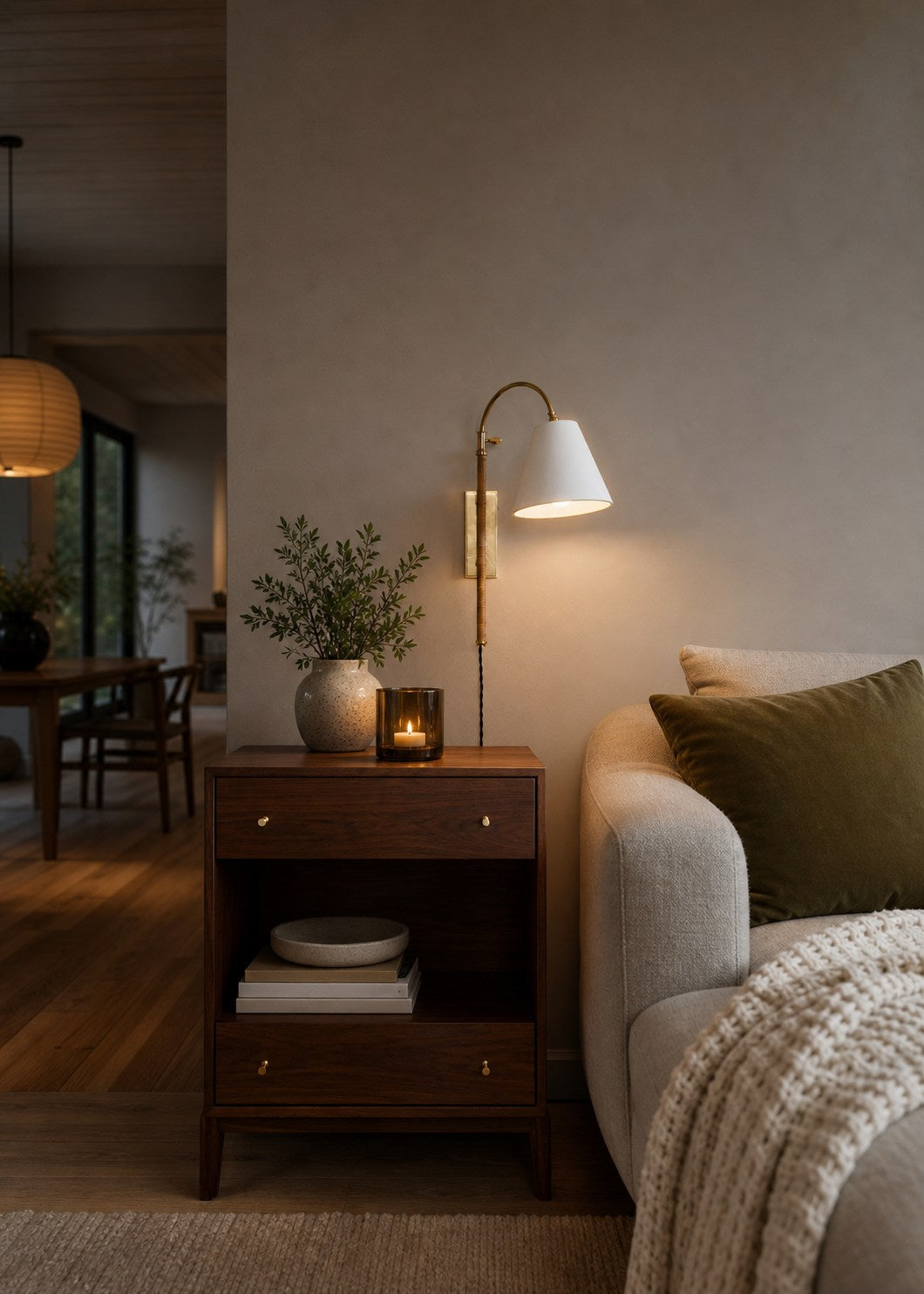 Curves Plug-In Sconce