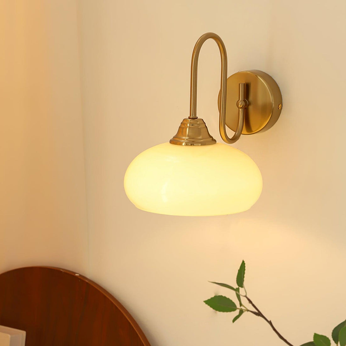 Bauhaus Wind Cream Glass Shade Metal Curved Pole Wall Sconce