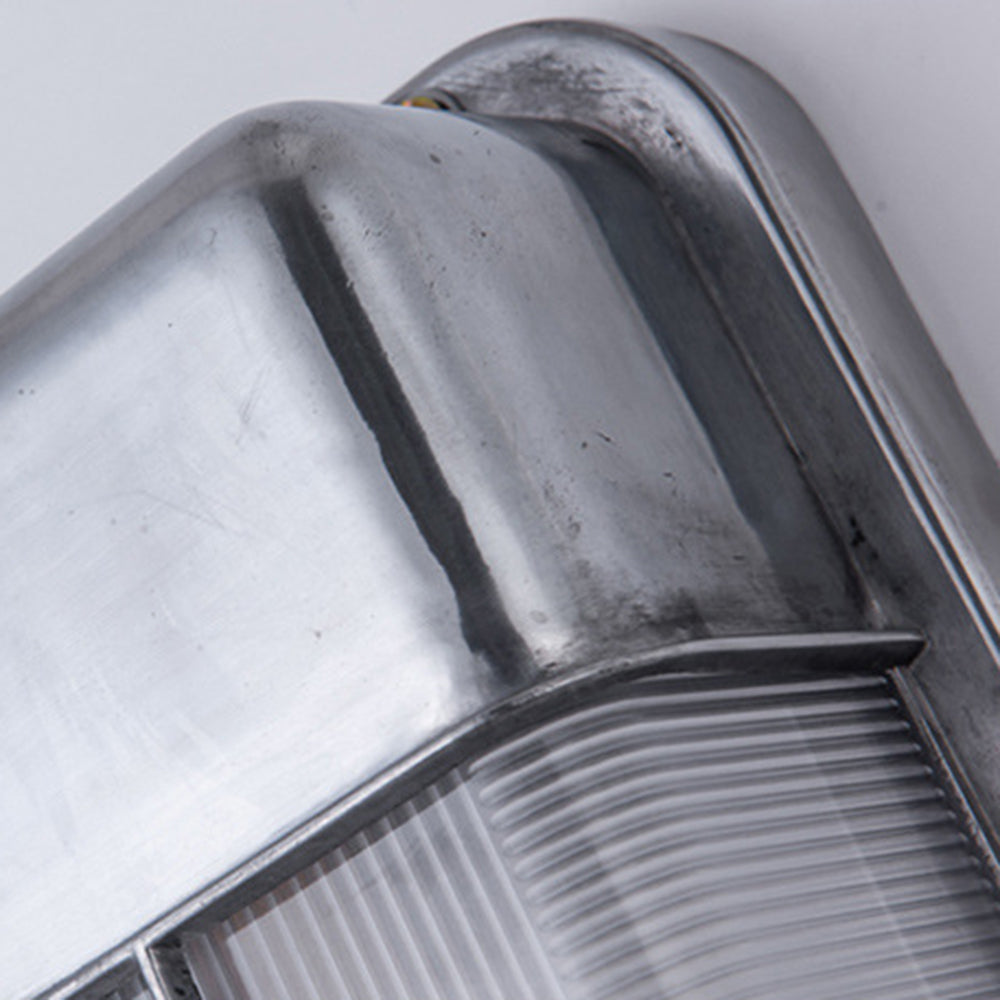 Vintage Industrial Style Waterproof Wall Sconce