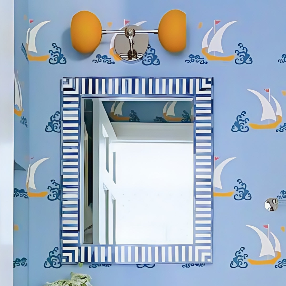 Linear Wall Sconce - Modern Steel Lighting for Bedroom & Hallway