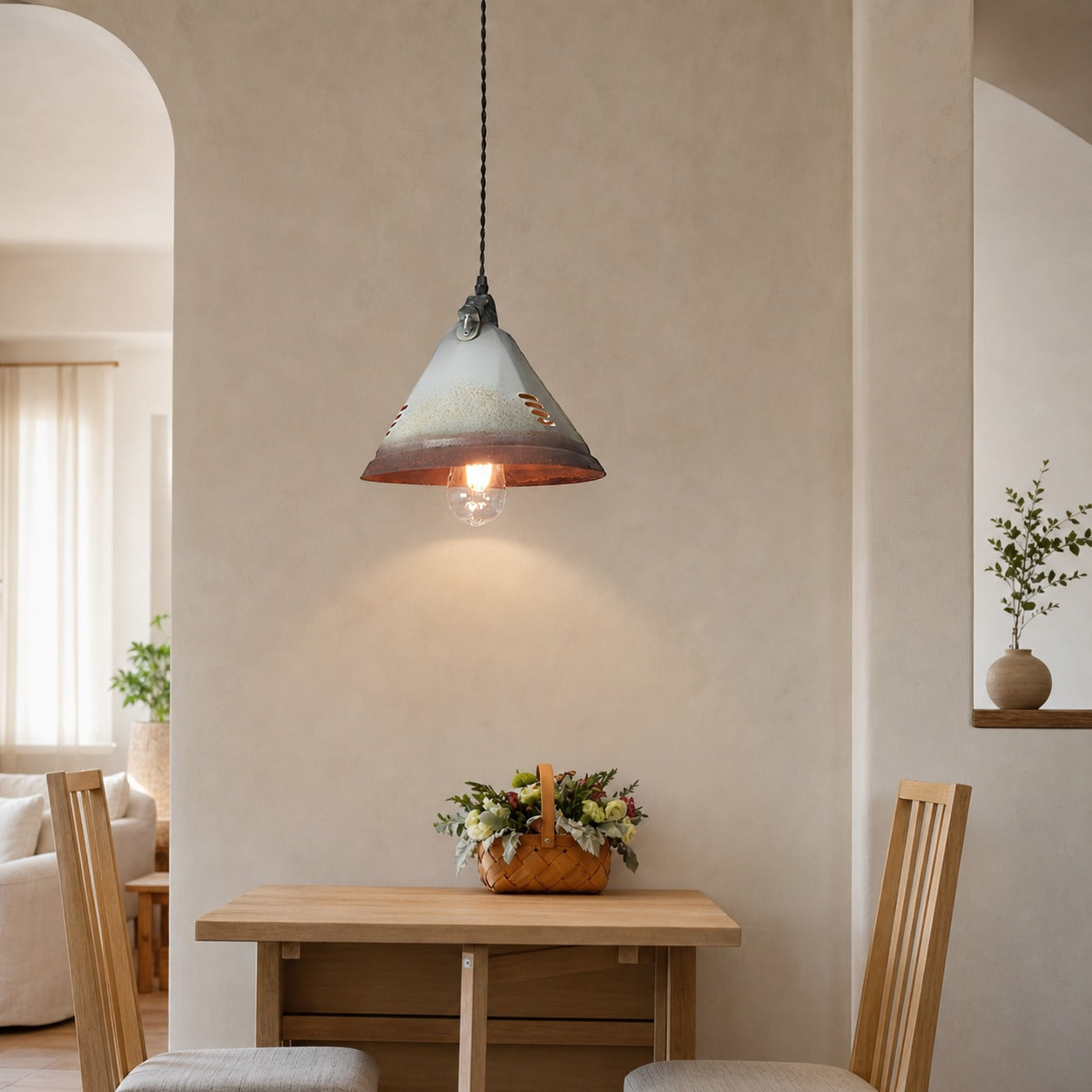 Stella Pendant Light