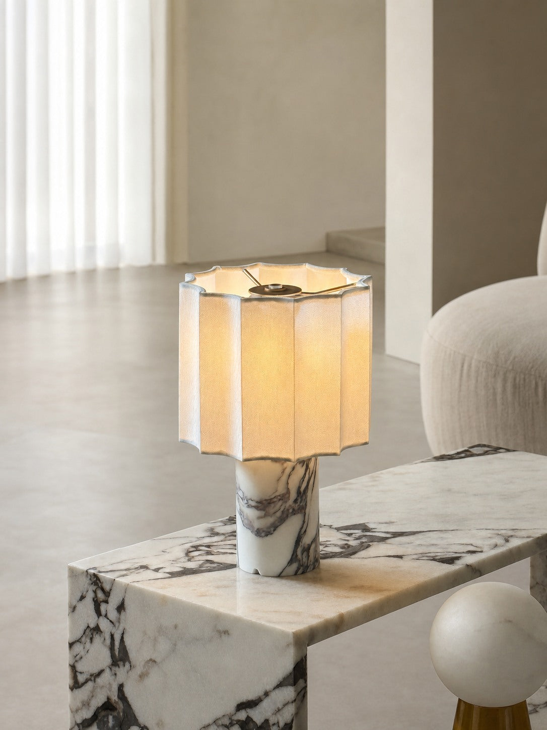 Valli Table Lamp (Built-in Battery)