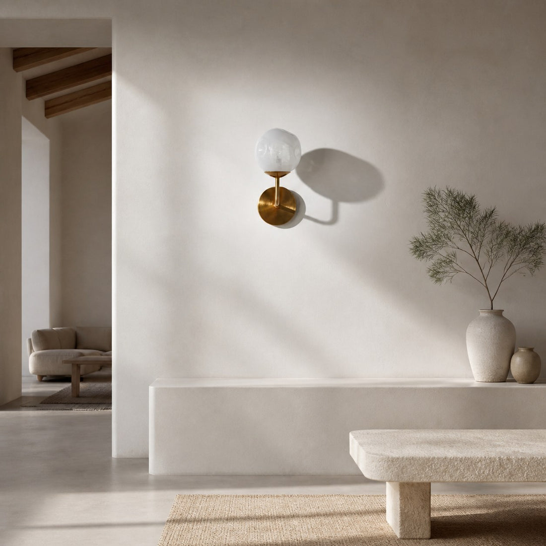 Modo Sculpted Glass Wall Sconce – Modern Diffused-Light Lamp for Entryways