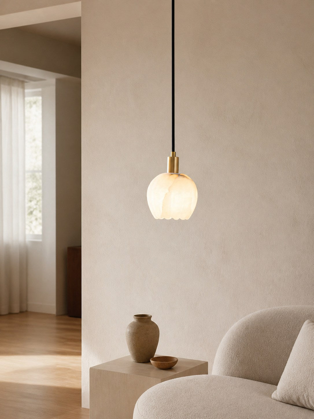 Lilin Alabaster Pendant Light