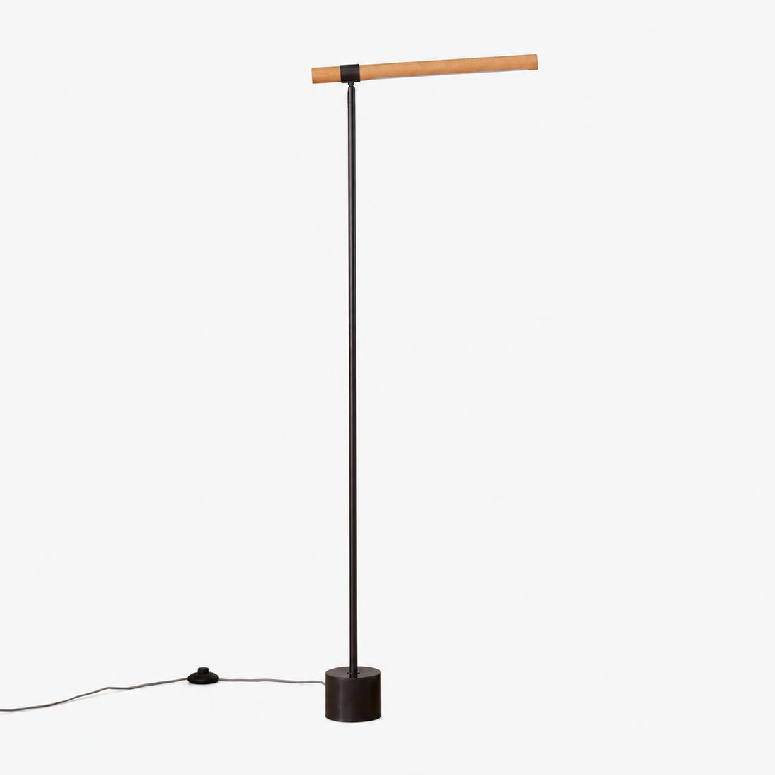Moss Energy-Efficient Linear Wood LED Floor Lamp – Adjustable Swivel Design