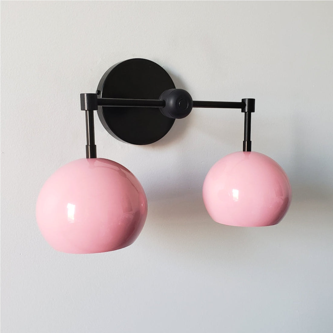 Doll Pink Loa Wall Sconce - Double Head Globe-shaped Bath Wall Light