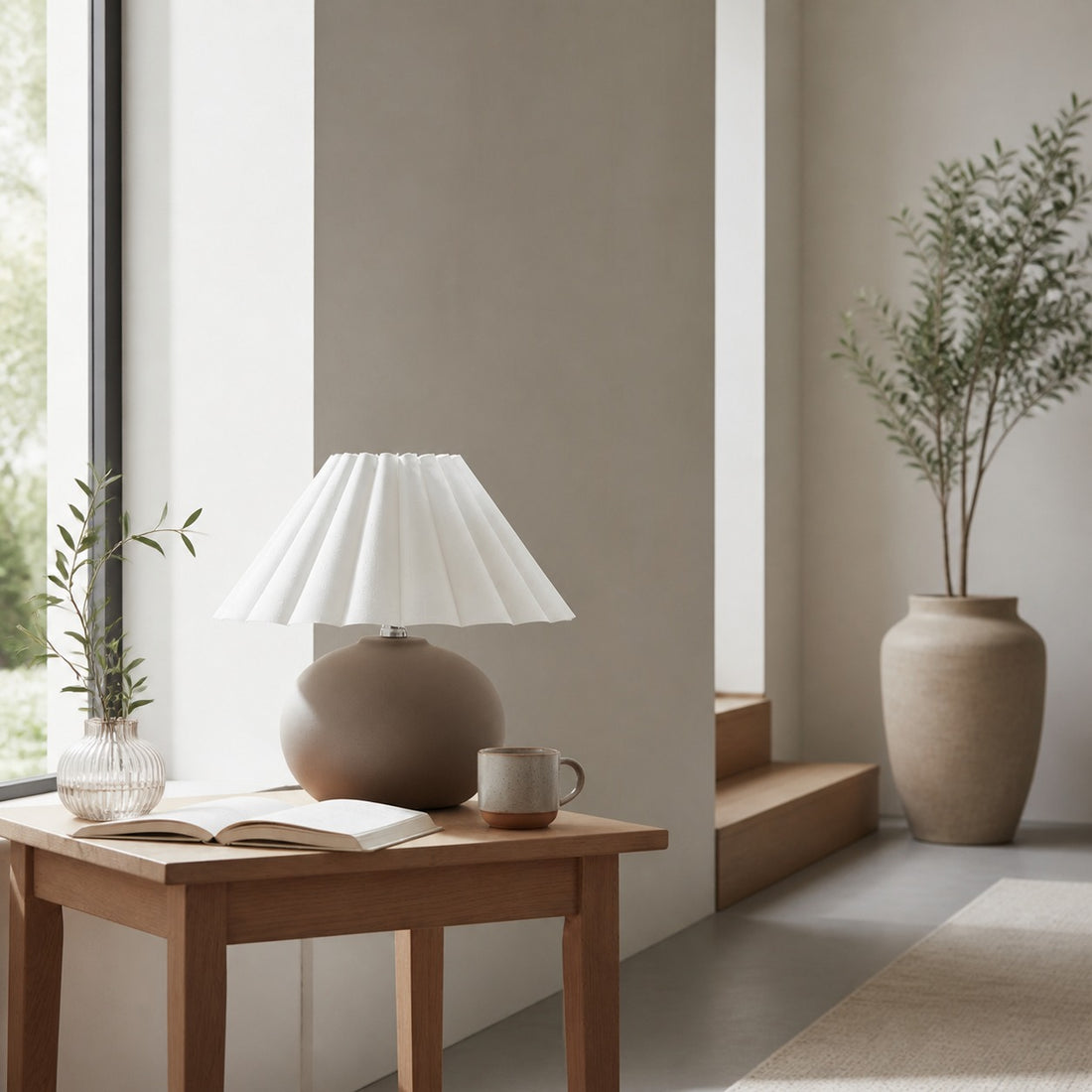 Ruffmeto Decorative Table Lamp — Round Ceramic Base with Pleated Fabric Shade for Cozy Spaces