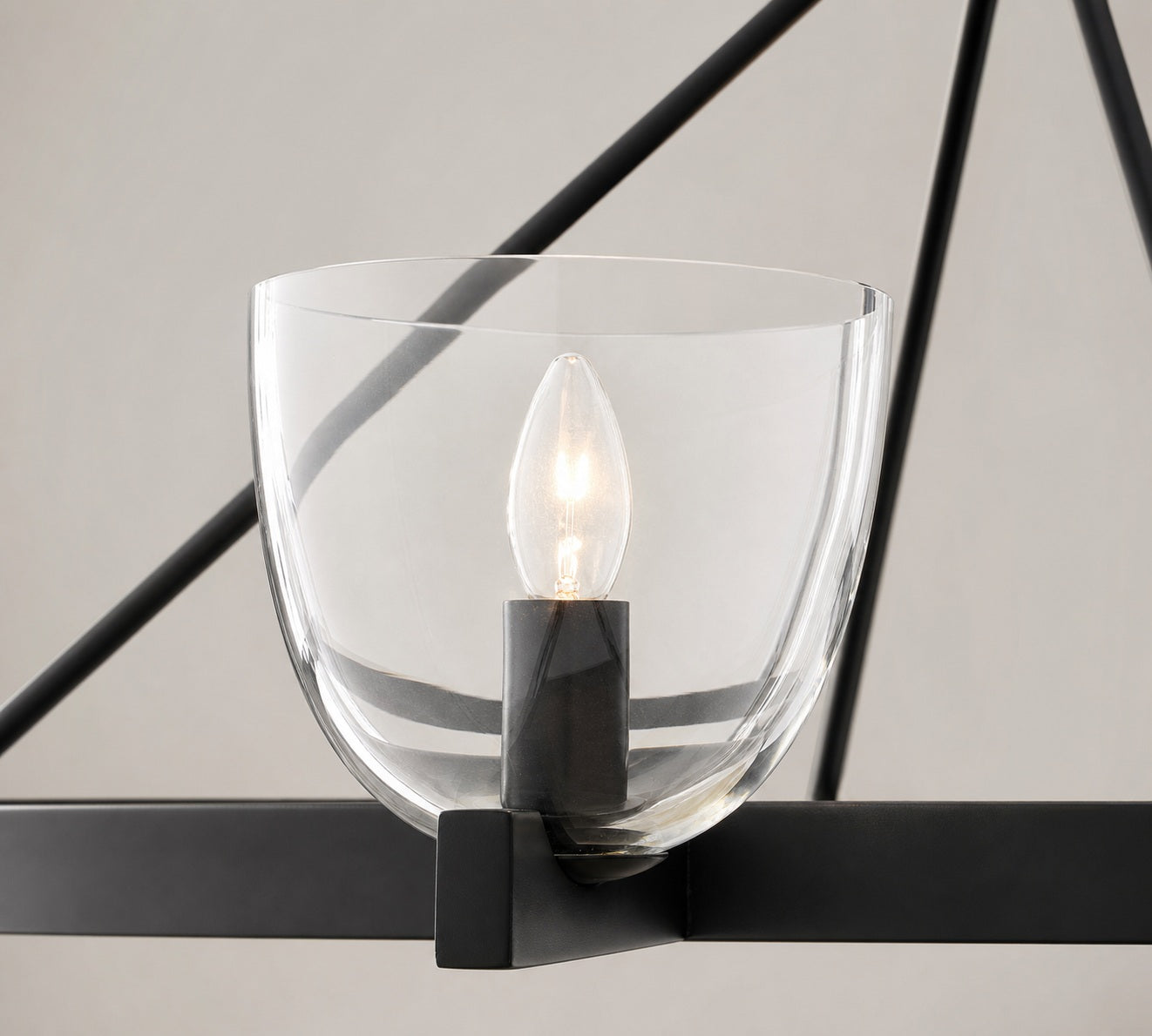 Auria Hand-blown Glass Metal Chandelier - Contemporary Brass Design