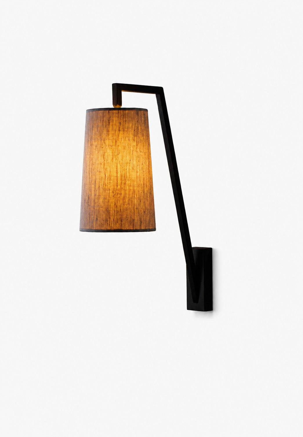Monty Wall Lamp
