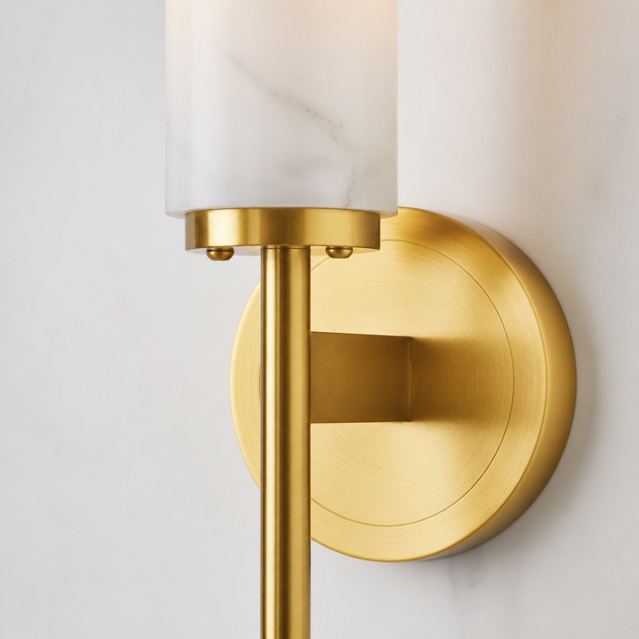 Solaryx Modern Alabaster Wall Sconce - Sculptural Living Room Mounted Light