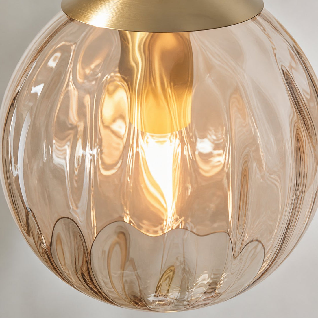 Tracian Brass Textured Glass Wall Lamp – Modern Classic Wall Sconce for Home Interiors & Corridors