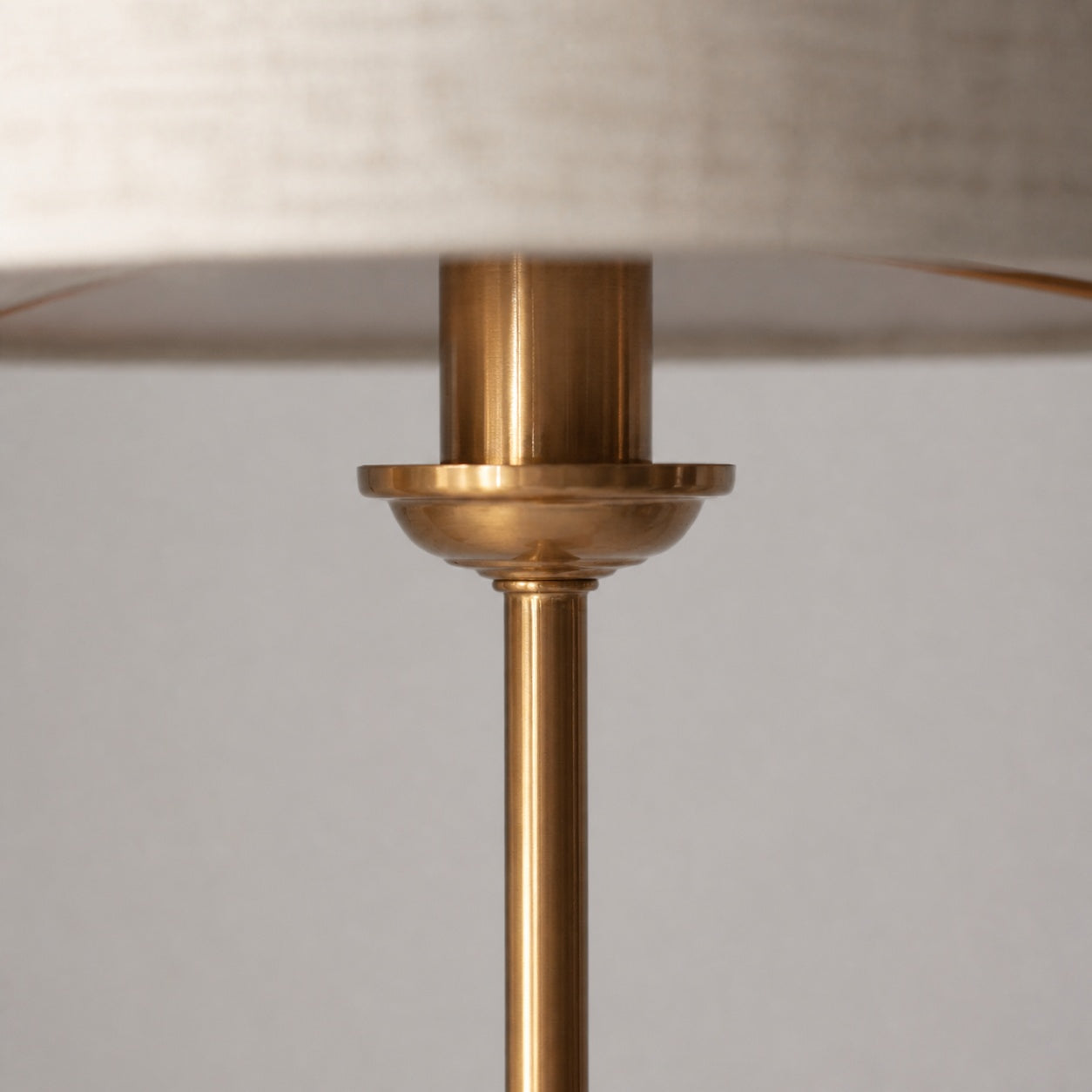 Tela 1‑Light and 3‑Light Table Lamp – Modern Linen & Metal for Bedside or Living Room