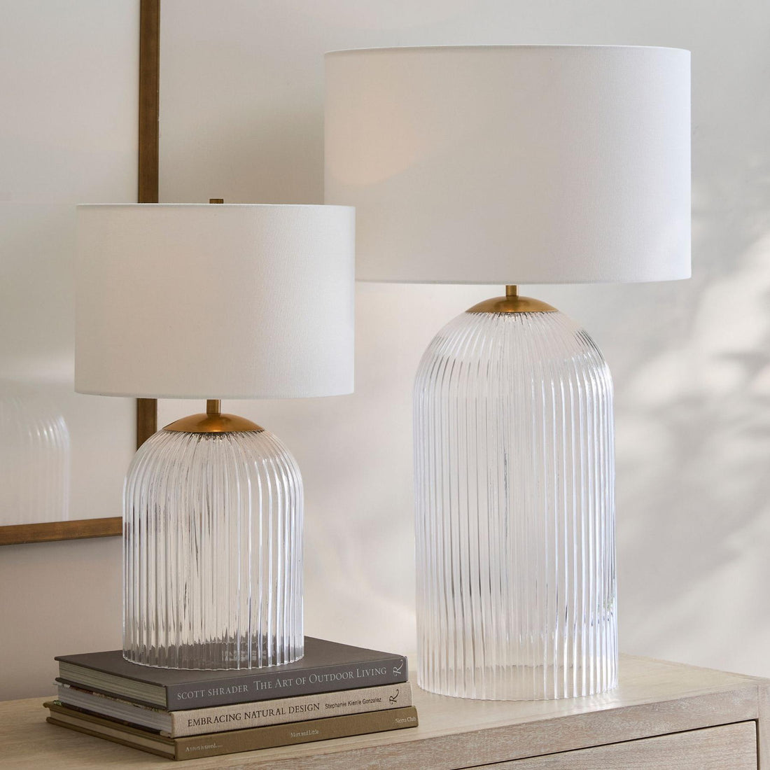 Bravira Ribbed Glass Table Lamp - Modern Lighting with Linen Shade