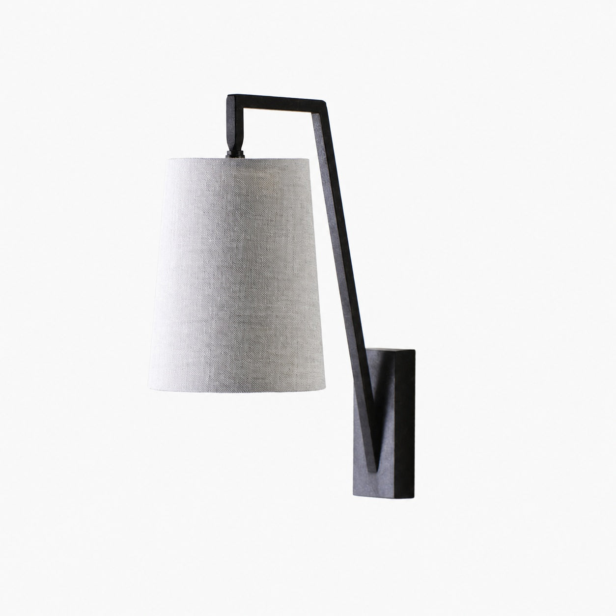 Monty Wall Lamp